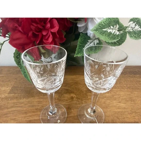 Vintage Bohemia Crystal Pinwheel Cut Cordial Glasses Etched Stemware Pair - Picture 3 of 8